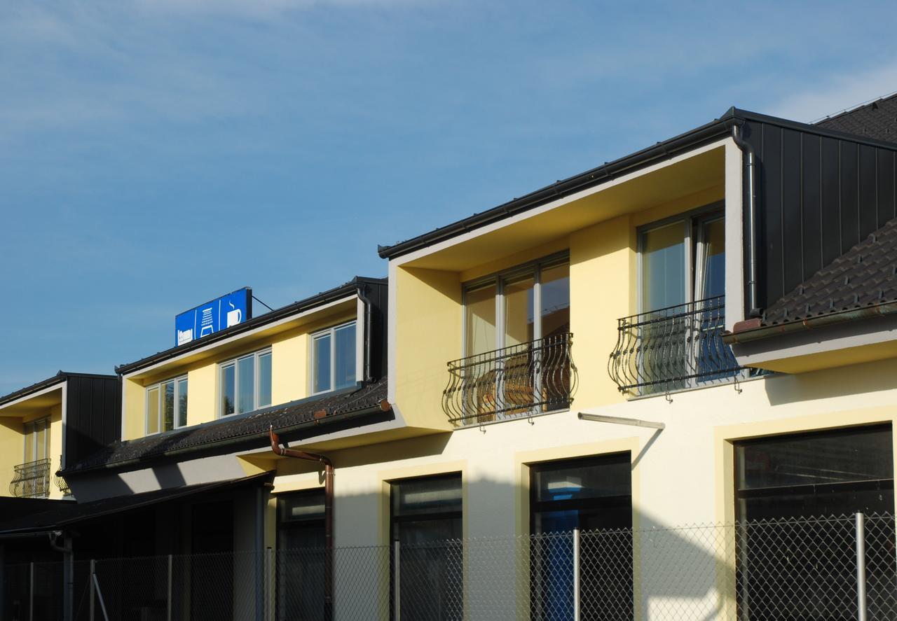 Hostel Novak Νόβο Μέστο Εξωτερικό φωτογραφία